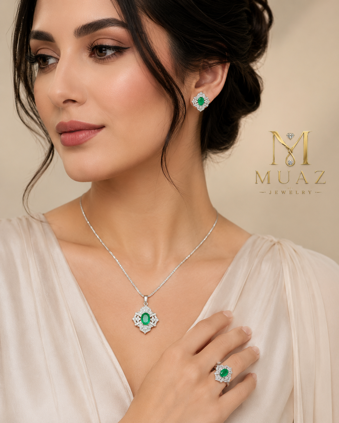 1 Carat Emerald Green Pendant, Ear Studs & Ring Set