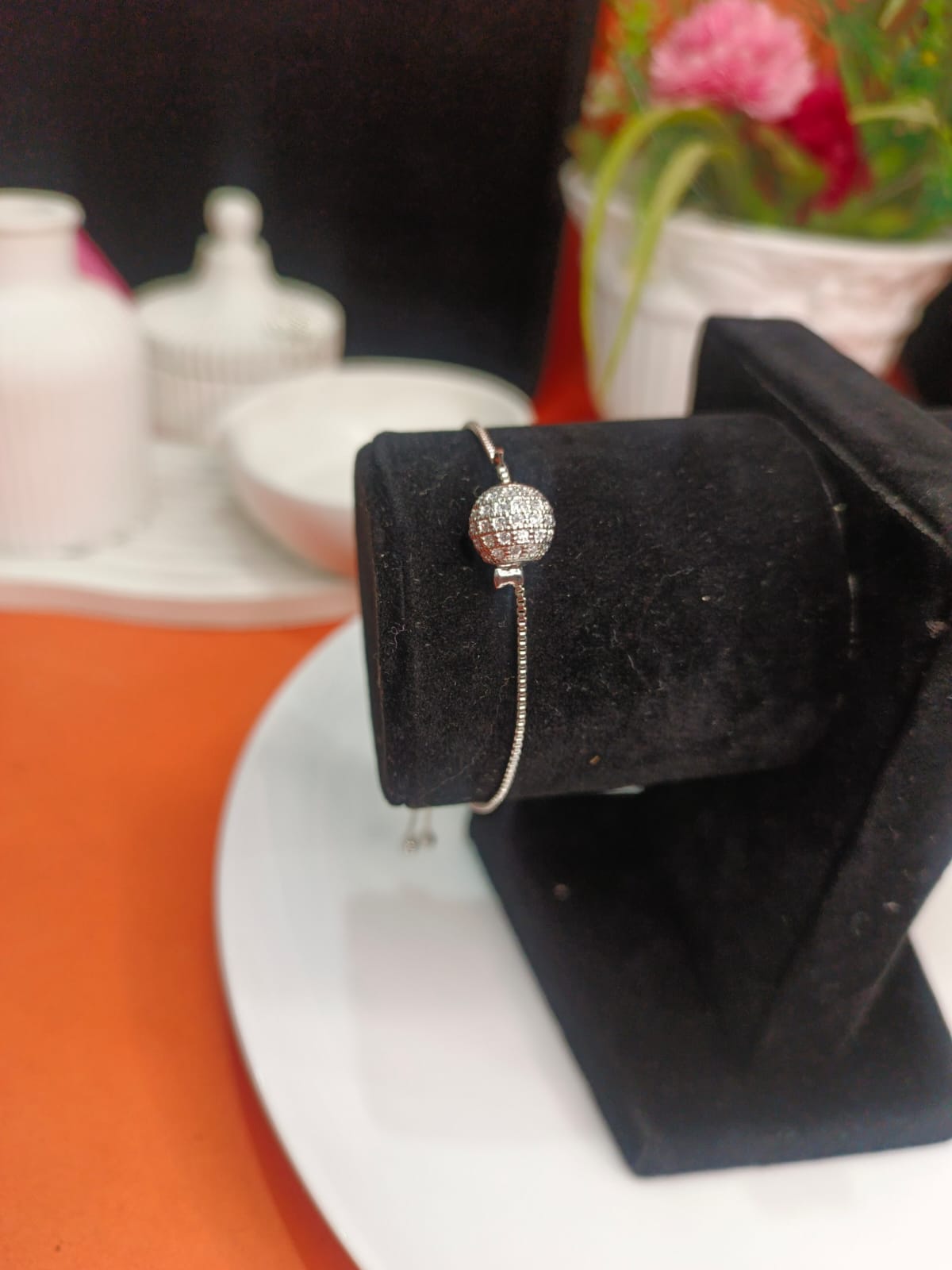1 Carat Minimal Silver ball Bracelet