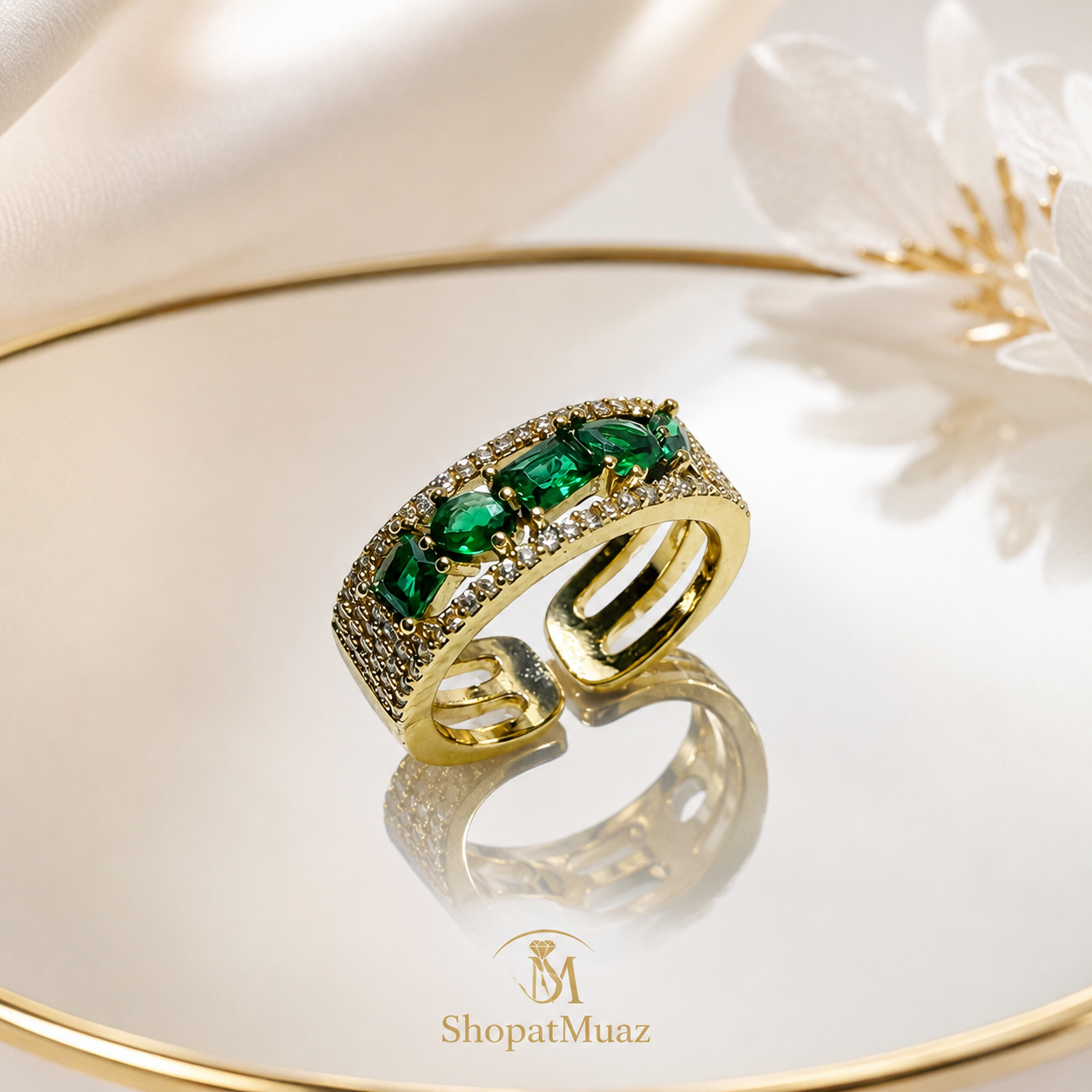1 Carat Emerald Cut Luxury Adjustable Ring( With Dull Gold)