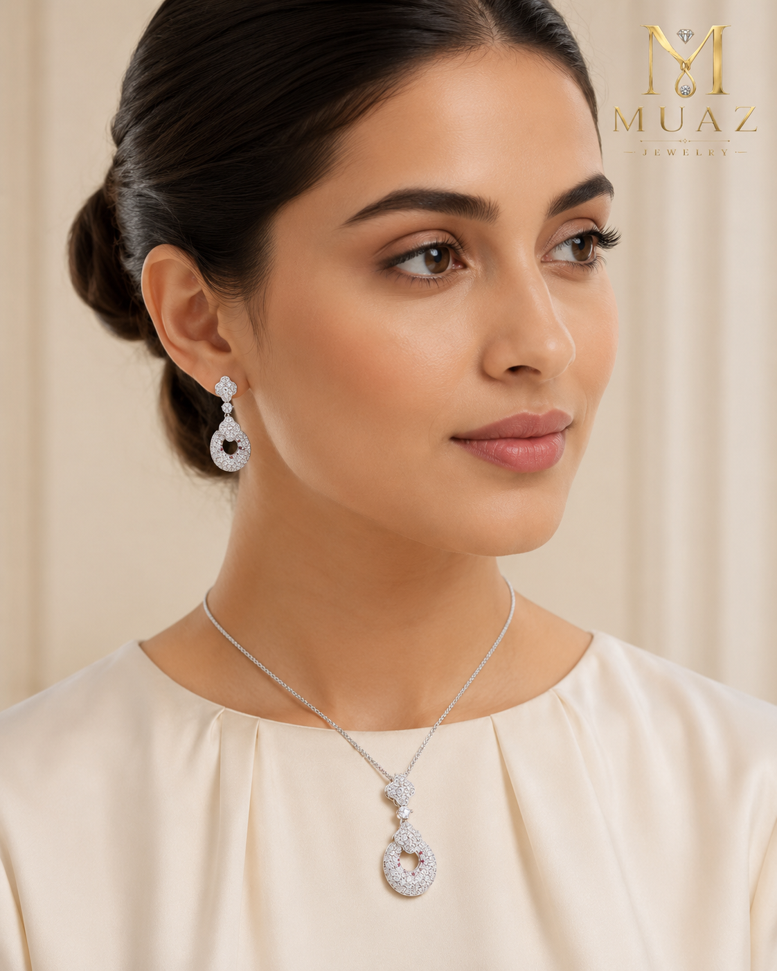 Designer Silver Crystal Pendant Necklace & Earrings Set