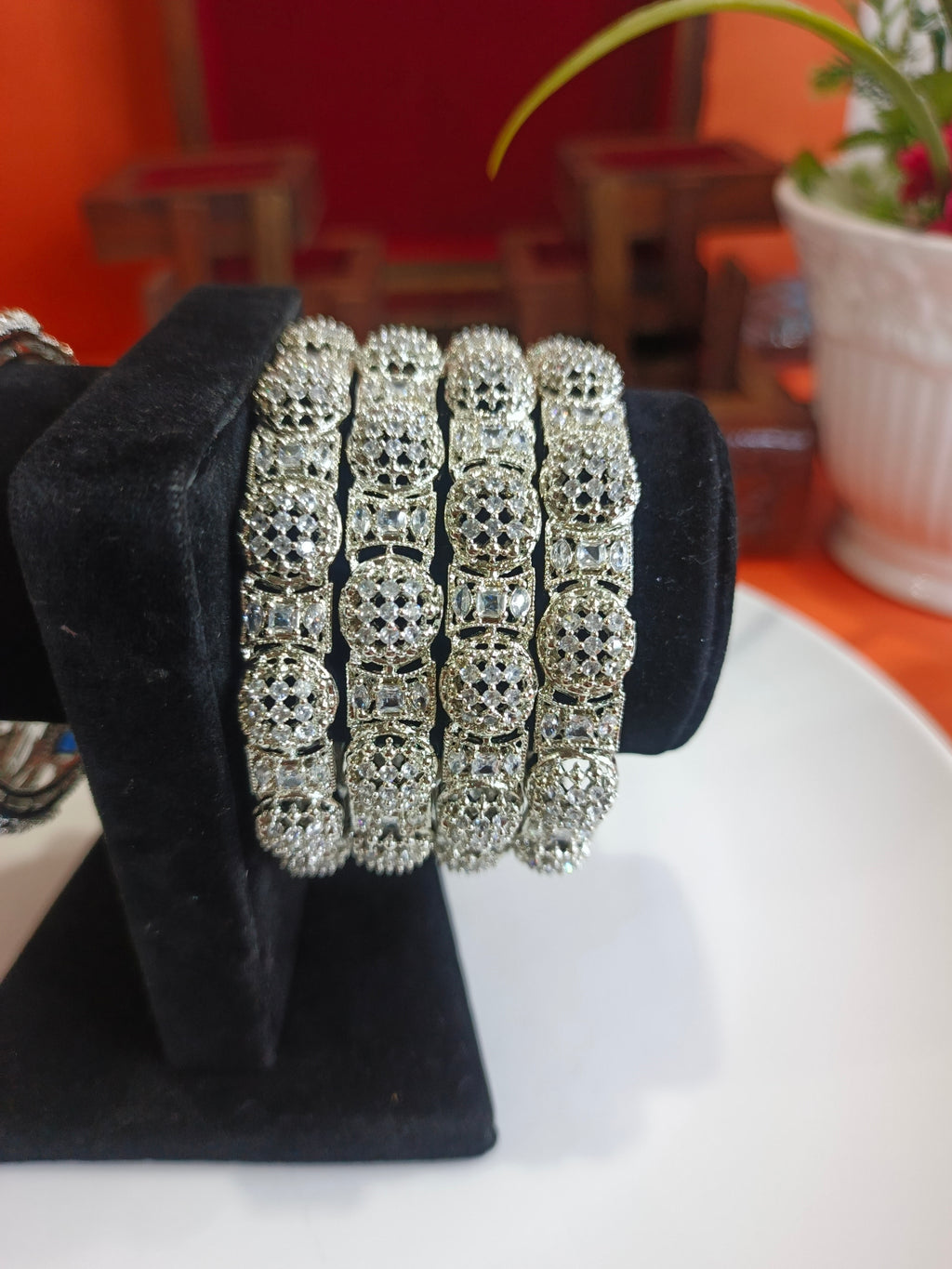1 Carat  Luxury  Silver Finish Size 2.8 (Pair)