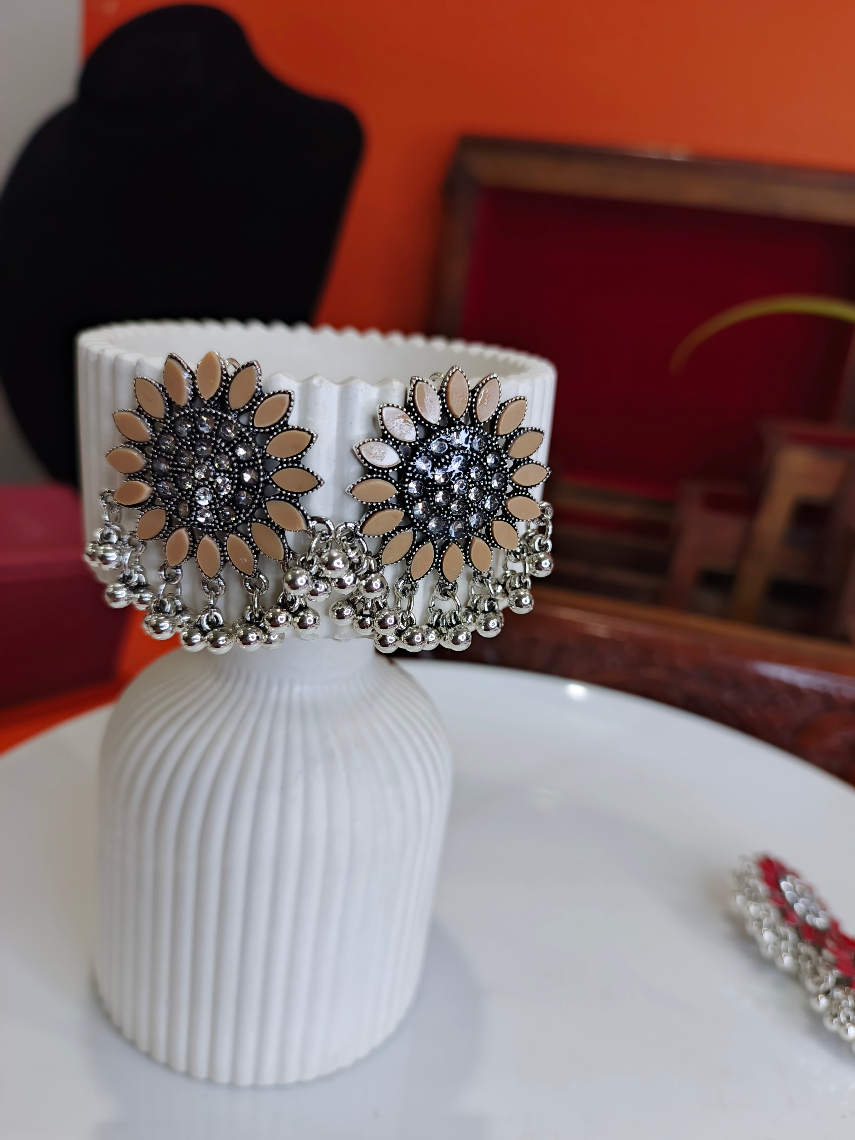Traditional Flower Baliyan
