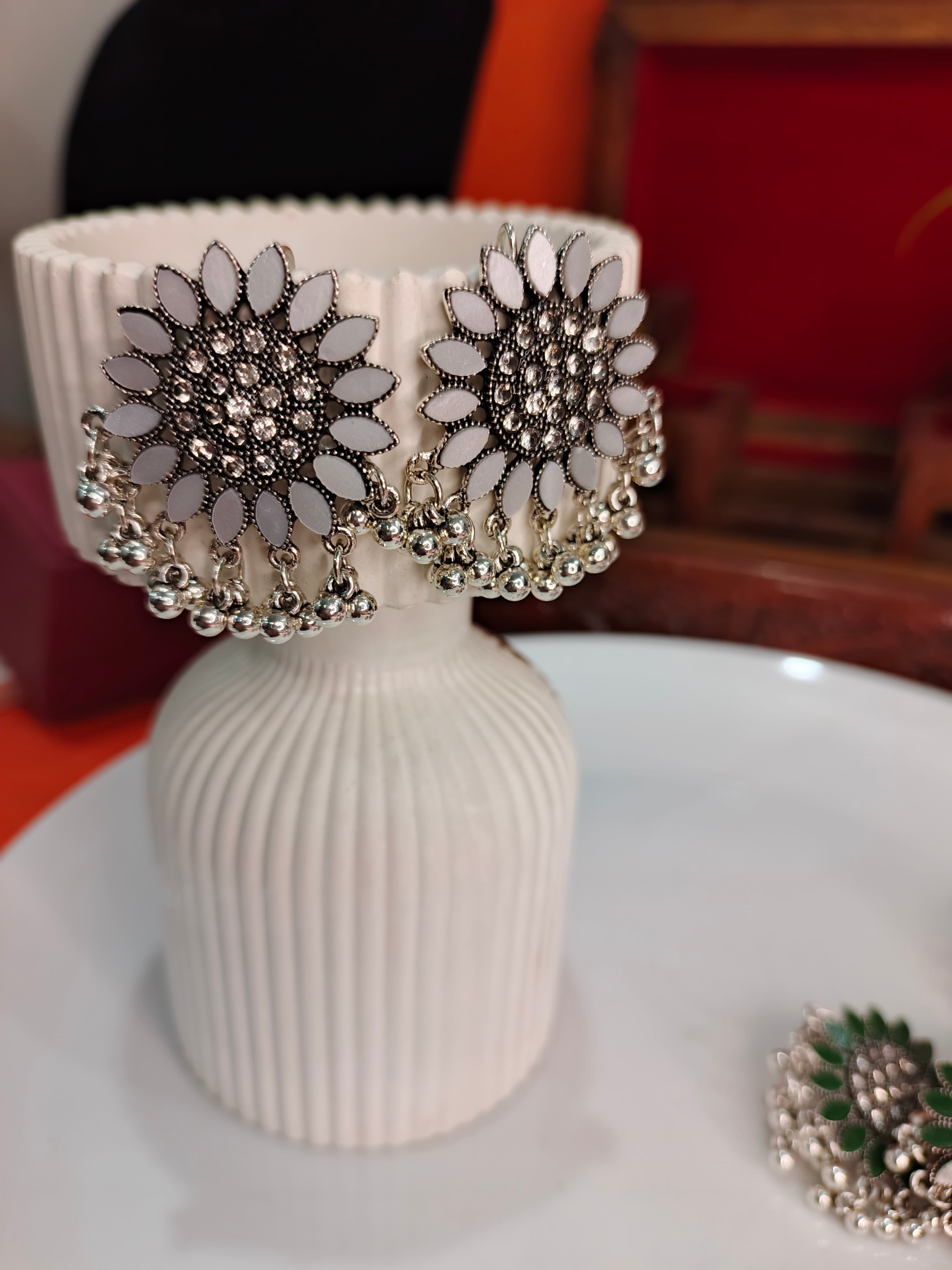 Traditional Flower Baliyan